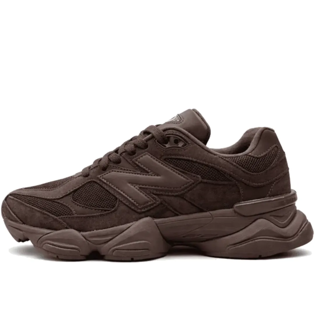 New Balance 9060 Chocolate, pogled sa strane