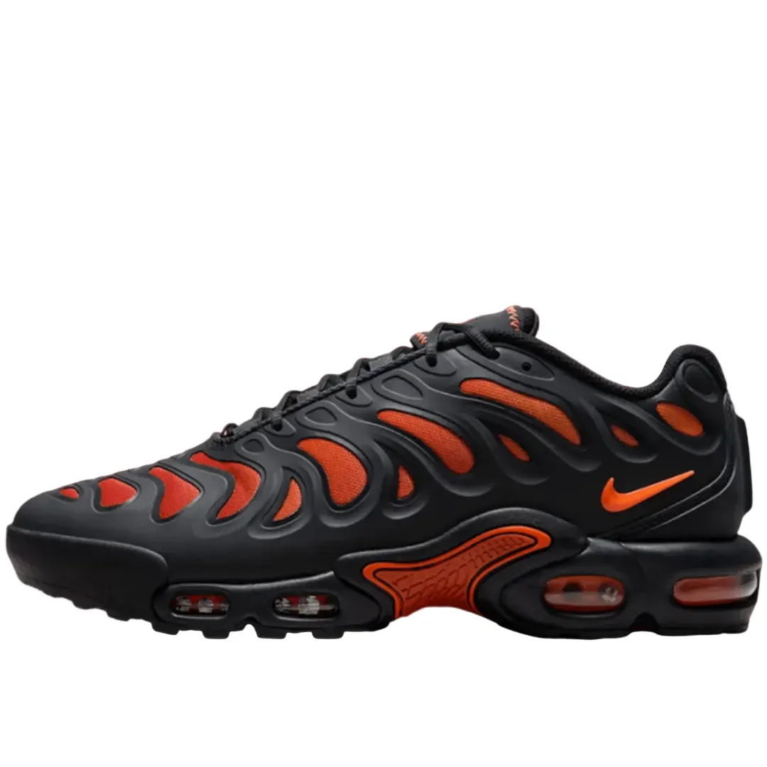 Nike Air Max Plus TN Drift Hyper Crimson, pogled sa strane