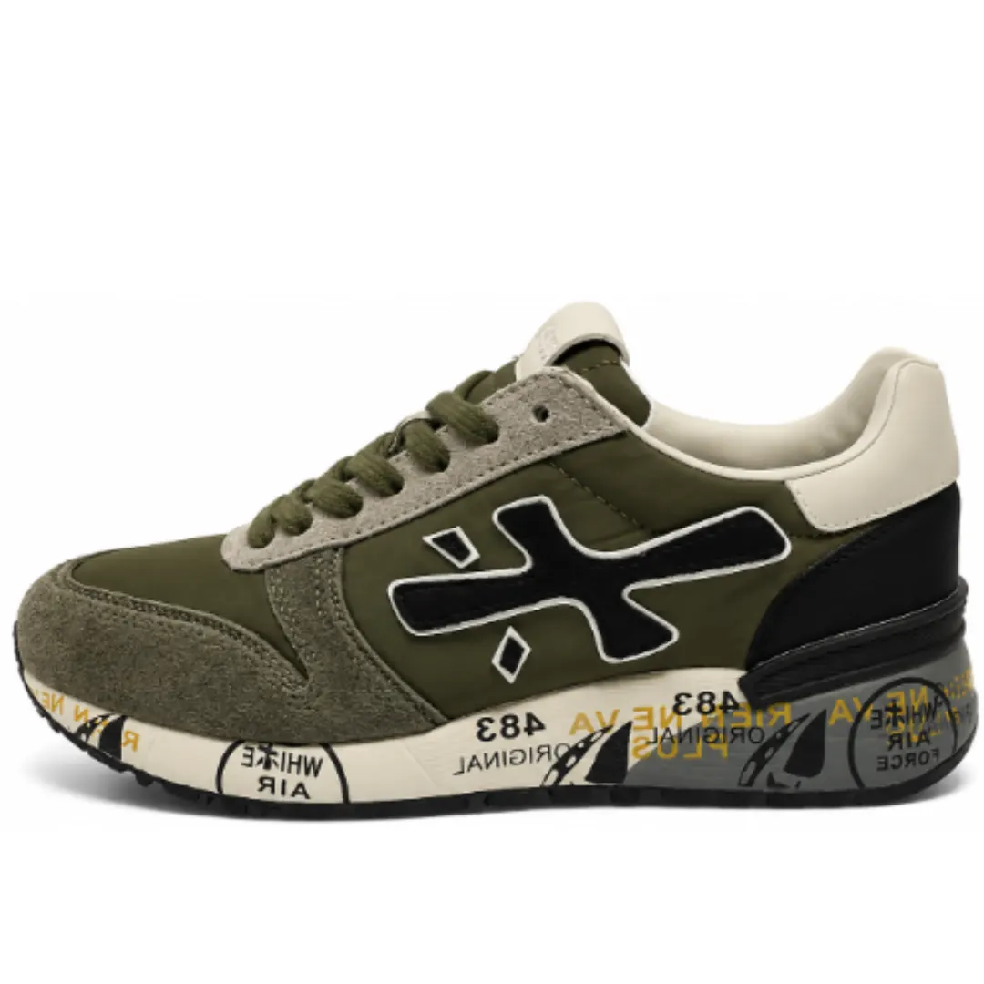 Premiata Mick Green, pogled sa strane